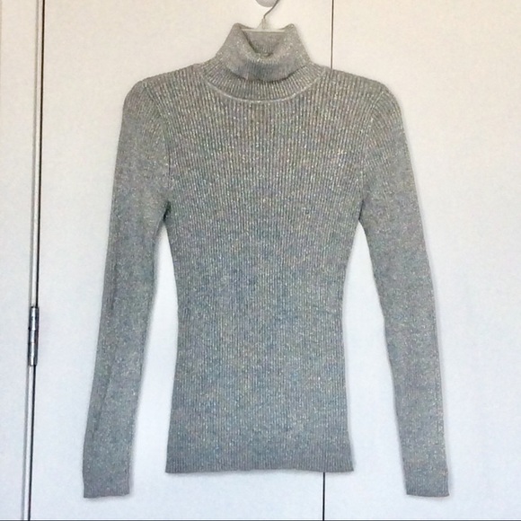 Basic Editions Sweaters - NWOT 💎Silver Sparkle Turtleneck Sweater